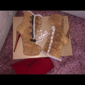 Christian Louboutin “Oulanbator” 160 Suede